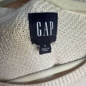 GAP Women's Off-White Turtleneck Sweater